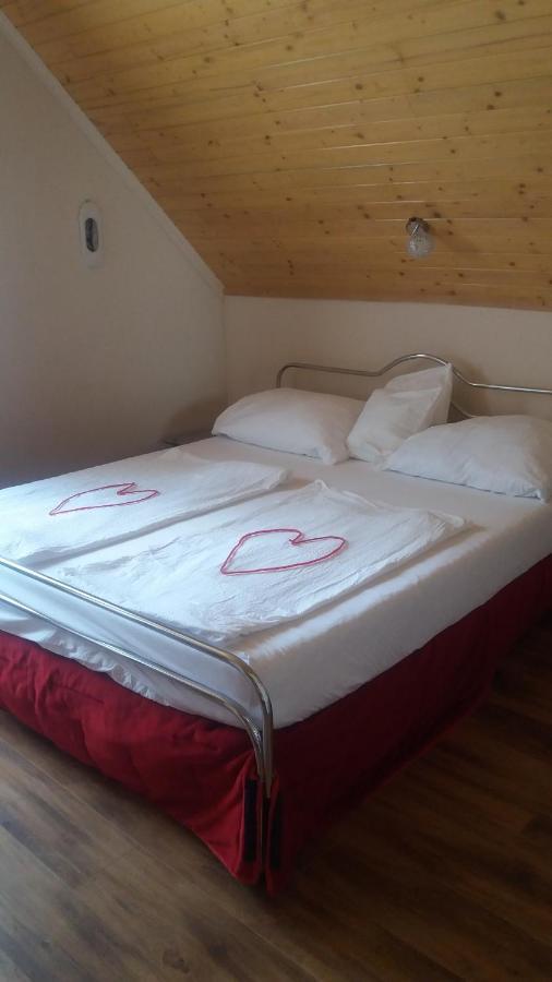 Vakacio Apartman 巴拉顿诺尔马迪 外观 照片