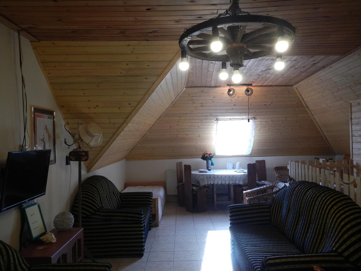Vakacio Apartman 巴拉顿诺尔马迪 外观 照片